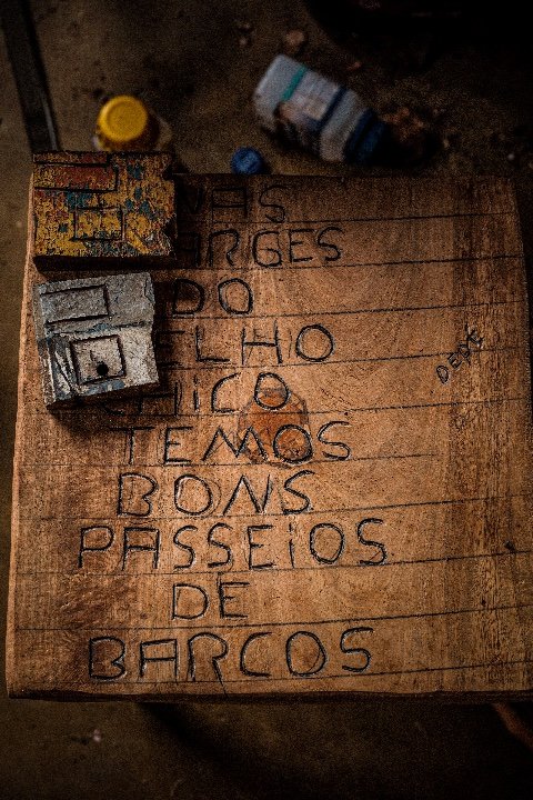 Banqueta e casinhas de Mestre Dedé.
